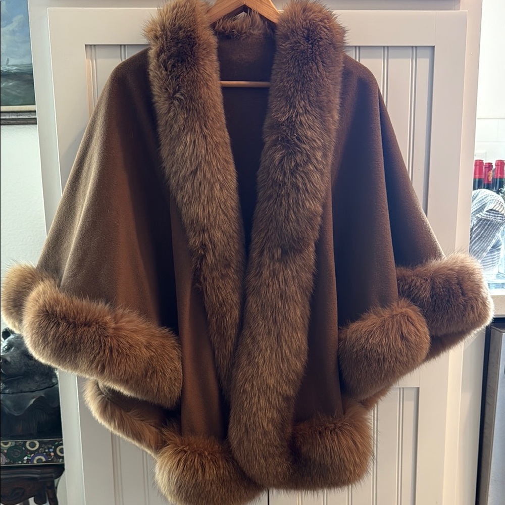 Luxurious Brown Fur-Trimmed Women's Sweater